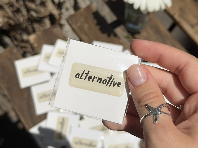 Стікер Alternative