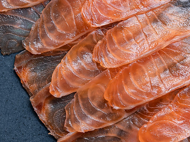 ЛОСОСЬ ВЛАСНОГО ПОСОЛУ