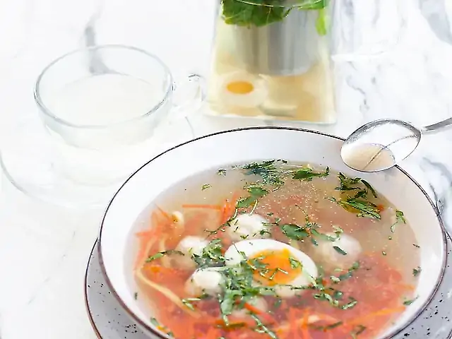 Курячий бульйон