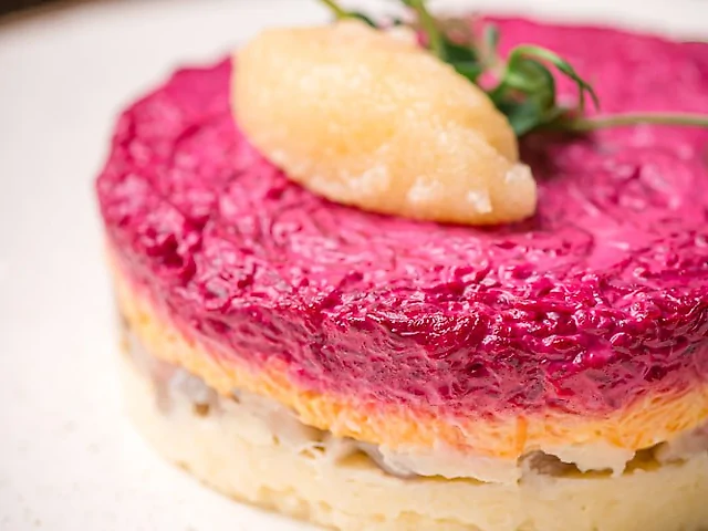 Оселедець під шубою