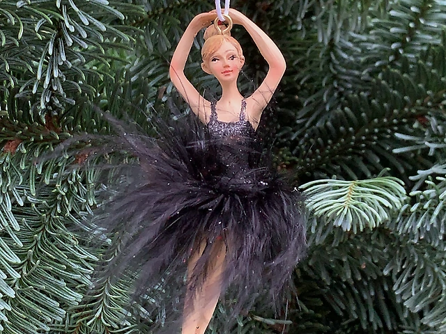 Ялинкова іграшка "Балерина"