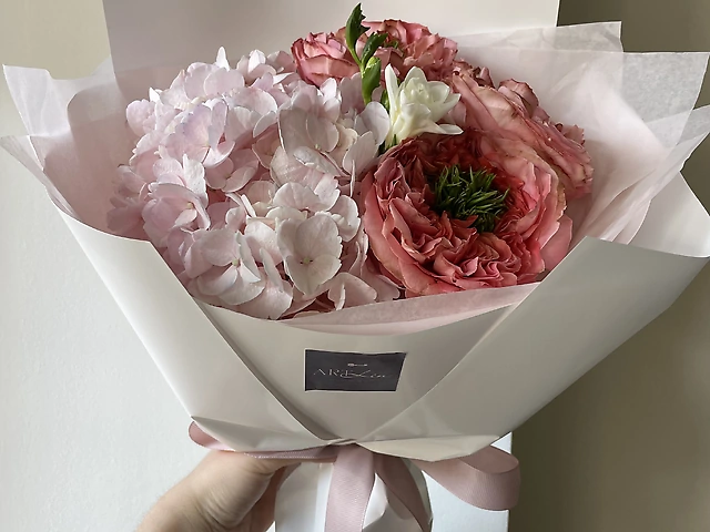 Мікс з еквадорськими трояндами