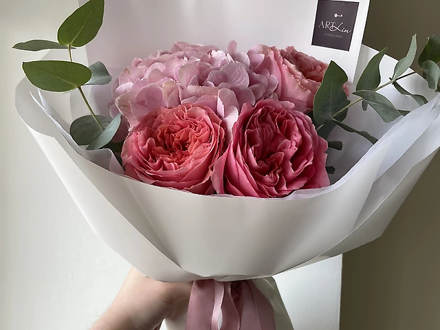 Рожевий букет