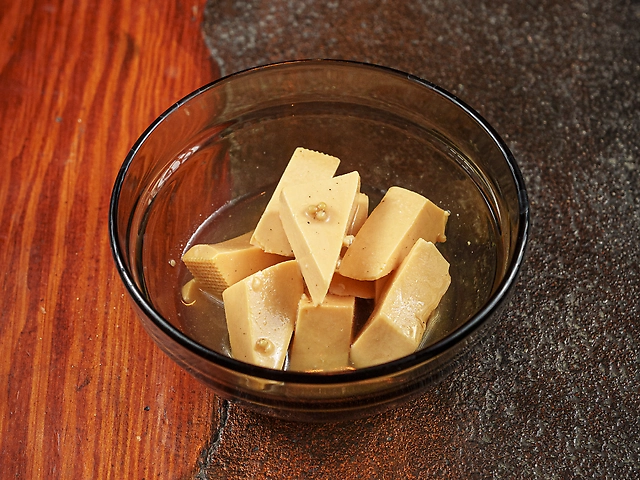 English cheddar in beer marinade
