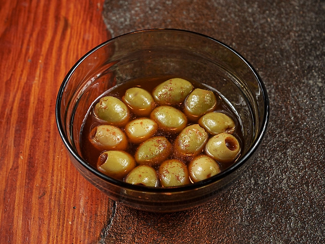 Branded olives/olives