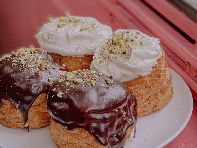 Профитроли праздничные