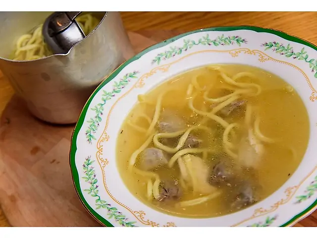 Курячий бульон